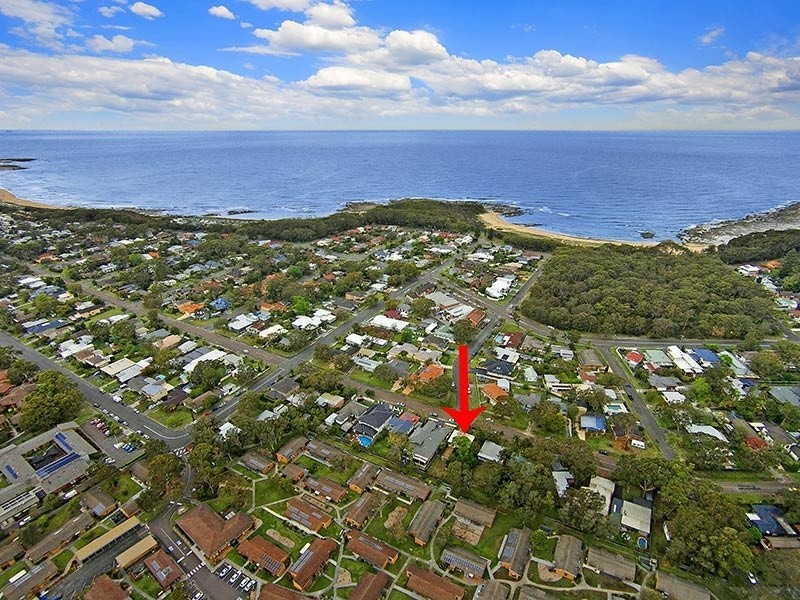 81 Lakin Street, Bateau Bay NSW 2261