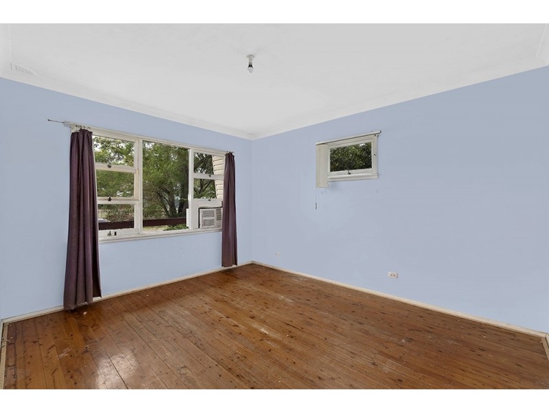 81 Lakin Street, Bateau Bay NSW 2261