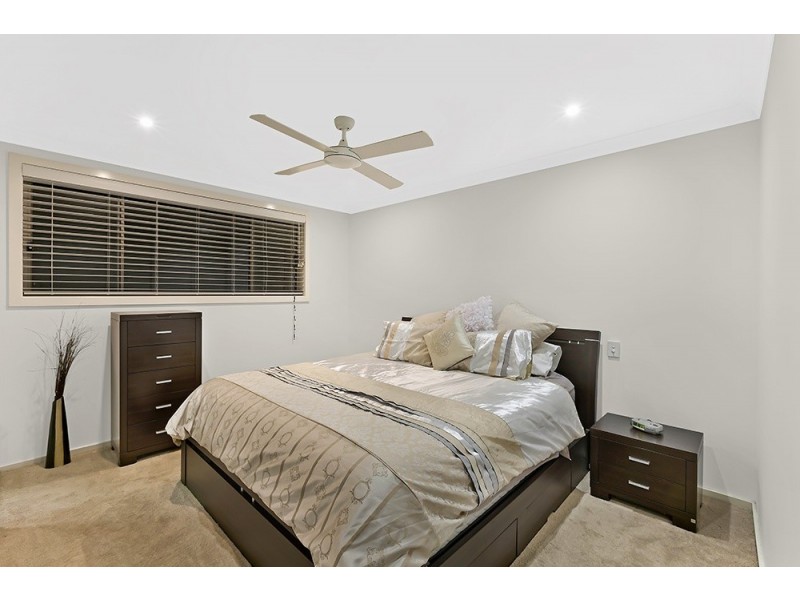 127 Eastern Road, Bateau Bay NSW 2261