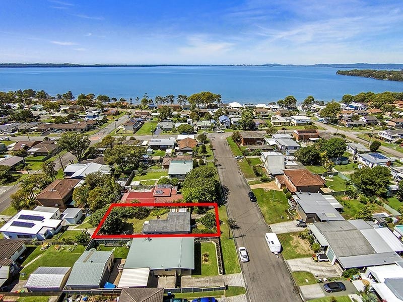 7 Vena Avenue, Gorokan NSW 2263