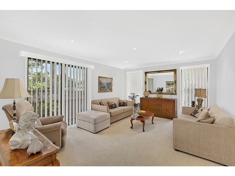 44a Sabrina Avenue, Bateau Bay NSW 2261