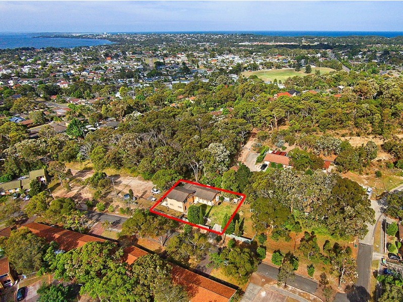 10 Darrin Close, Bateau Bay NSW 2261