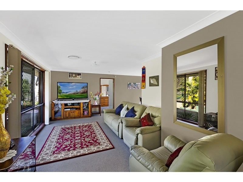 11 Sherwood Close, Bateau Bay NSW 2261