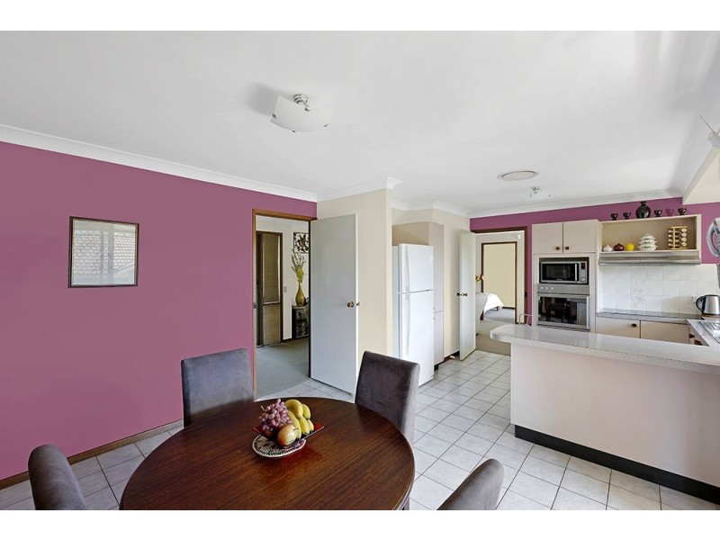 11 Sherwood Close, Bateau Bay NSW 2261