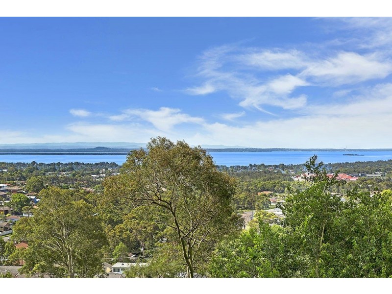 50 Berne Street, Bateau Bay NSW 2261