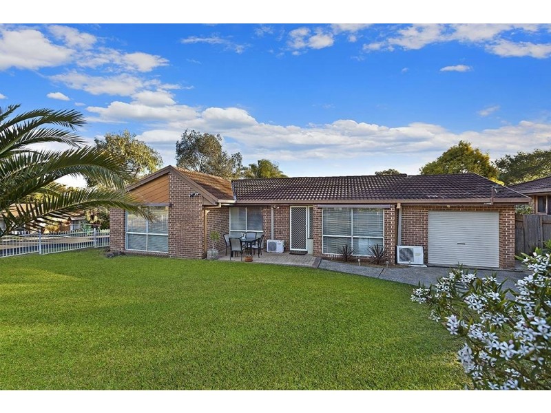 2 Jessica Street, Bateau Bay NSW 2261