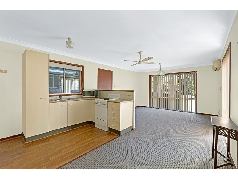 2 Jessica Street, Bateau Bay NSW 2261