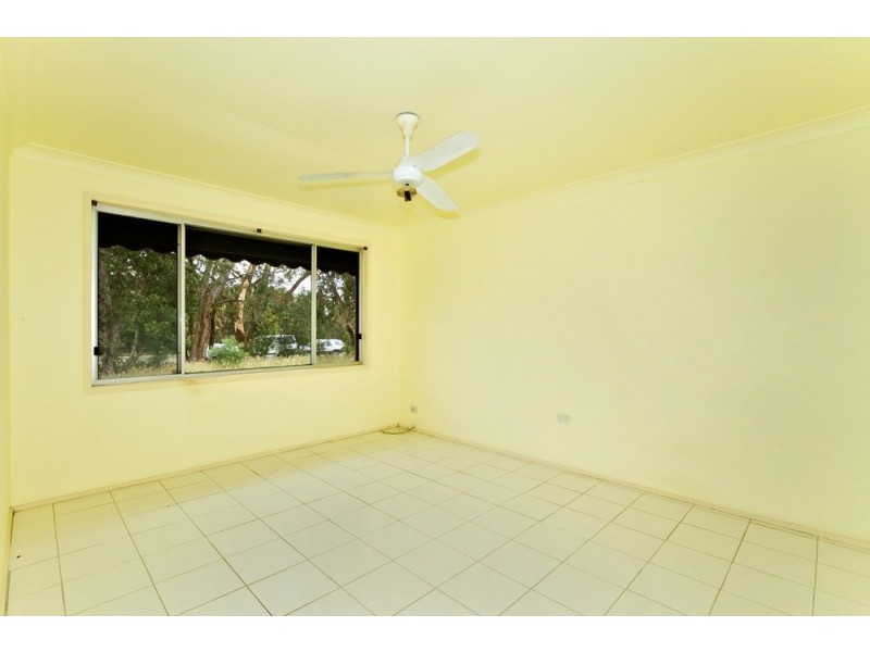 596 Coleridge Road, Bateau Bay NSW 2261