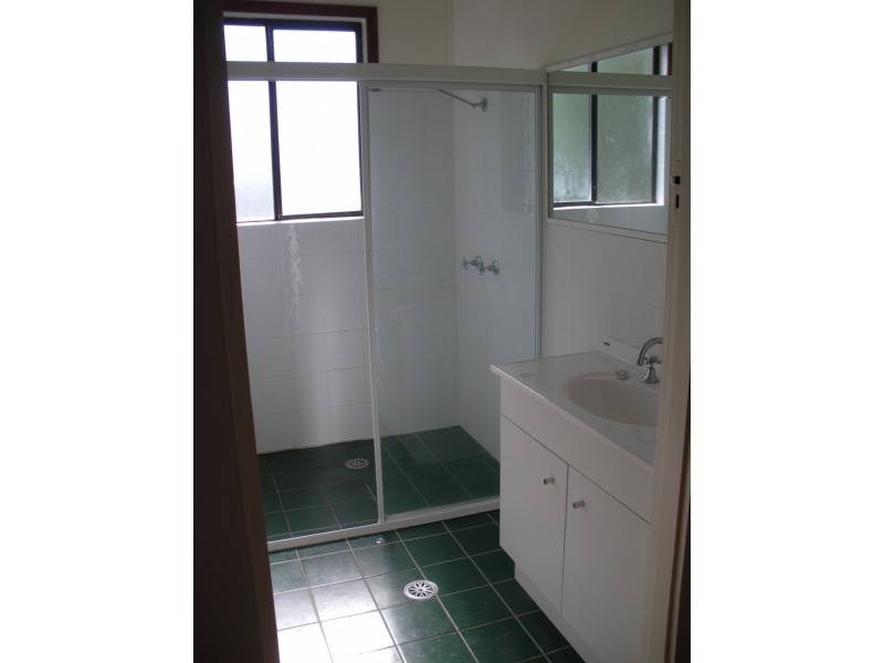 8 Hargrave Street, Wyong NSW 2259