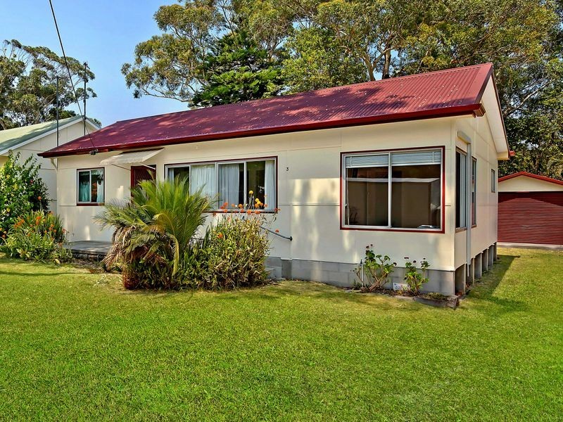 3 Helen Street, Bateau Bay NSW 2261