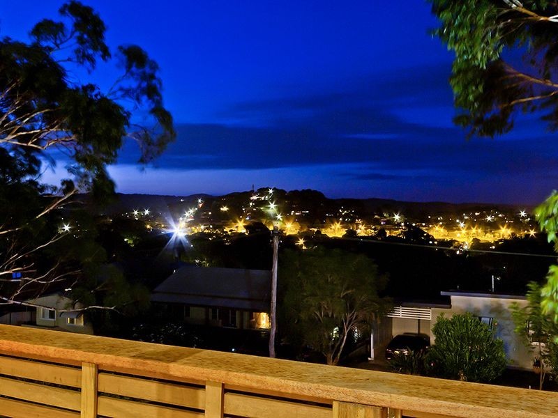 13 Toongara Avenue, Bateau Bay NSW 2261