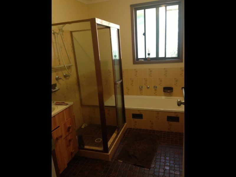 Bateau Bay NSW 2261