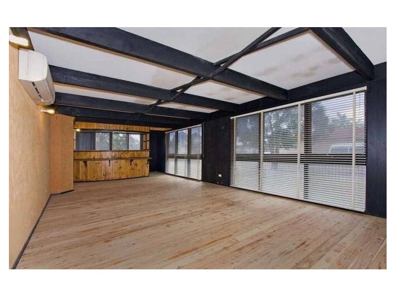 11 Roberston Road, Killarney Vale NSW 2261