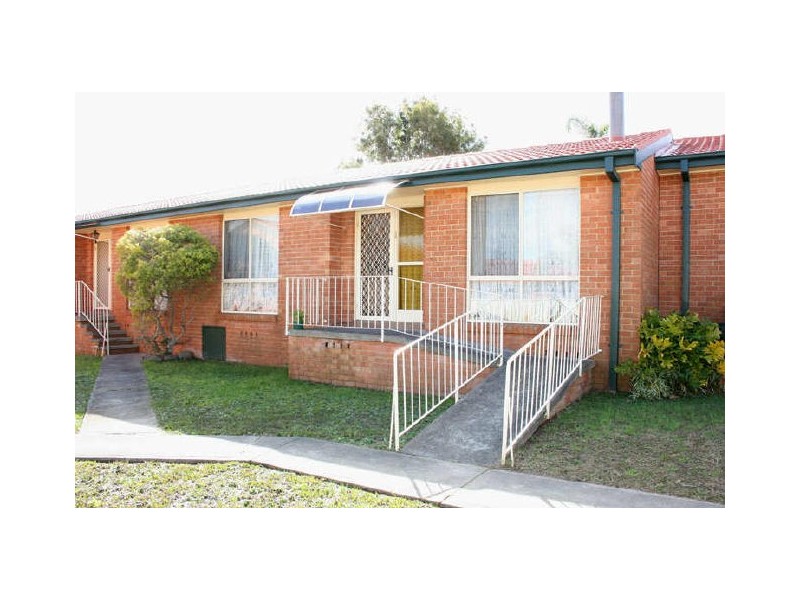 12/21 Lancaster Pde, Bateau Bay NSW 2261