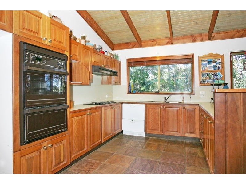 20 Northview Drive, Bateau Bay NSW 2261