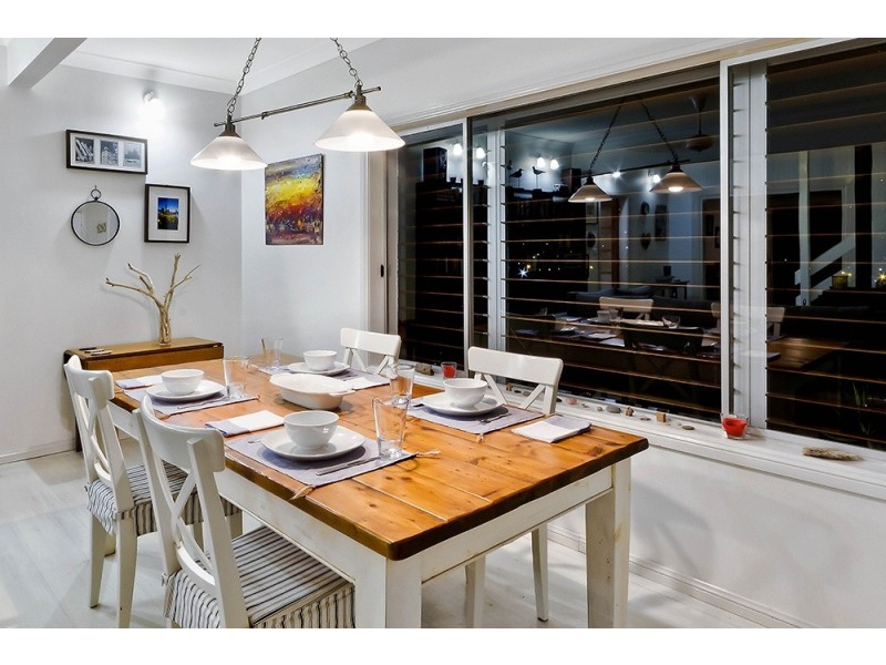 13 Toongara Avenue, Bateau Bay NSW 2261