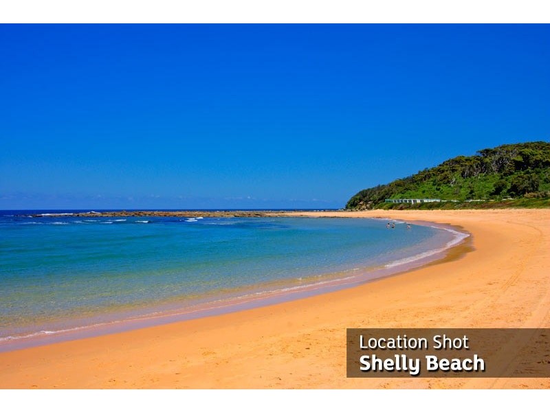 10 Sabrina Avenue, Bateau Bay NSW 2261