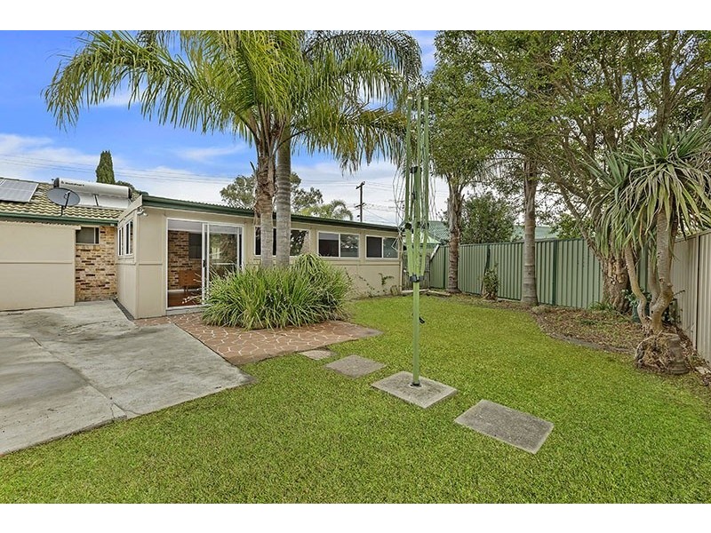 125 Rotherham Street, Bateau Bay NSW 2261