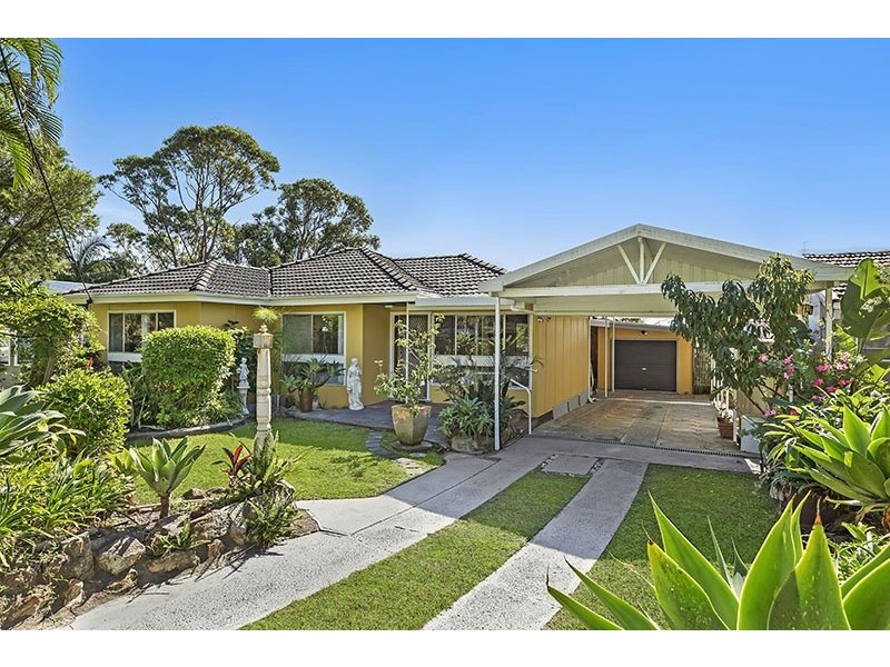 10 Wandella Avenue, Bateau Bay NSW 2261