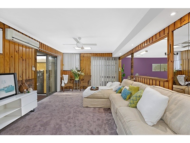 10 Wandella Avenue, Bateau Bay NSW 2261