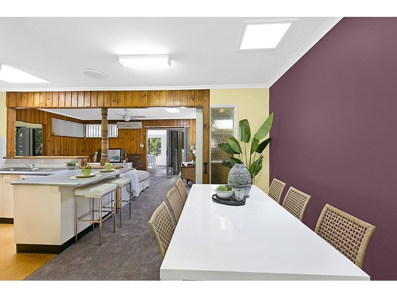 10 Wandella Avenue, Bateau Bay NSW 2261