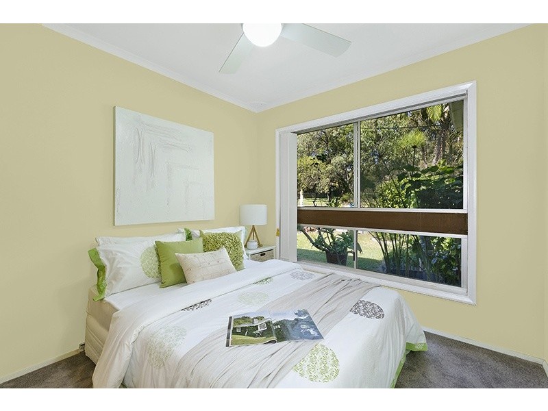 10 Wandella Avenue, Bateau Bay NSW 2261