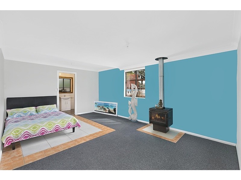 529 The Entrance Road, Bateau Bay NSW 2261