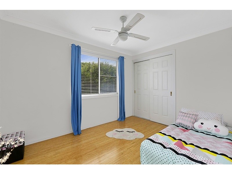 51 Castlereagh Crescent, Bateau Bay NSW 2261