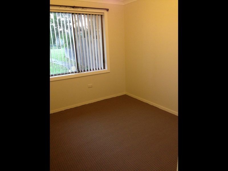 9b Longs Road, Bateau Bay NSW 2261