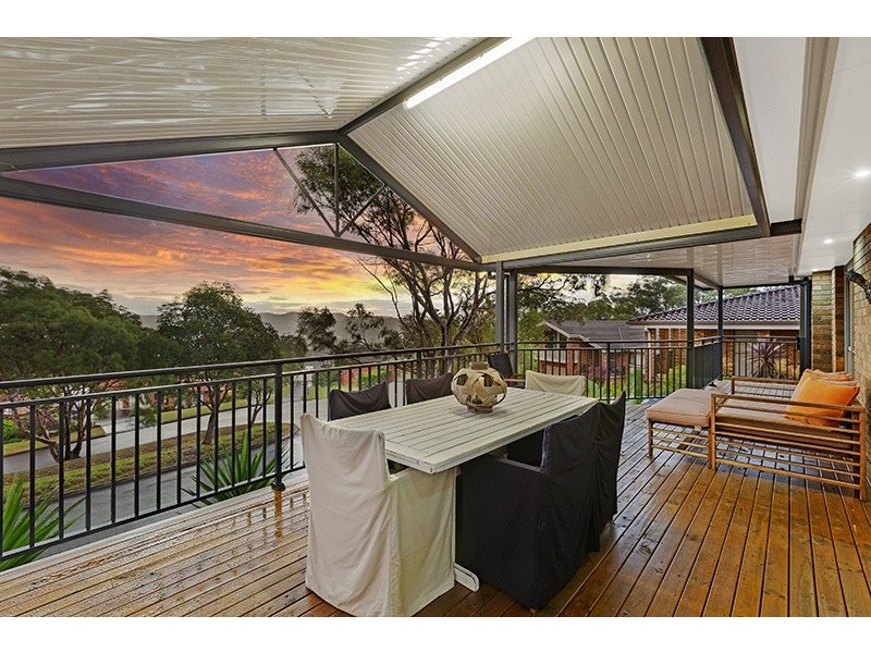 8 Parklands Close, Bateau Bay NSW 2261