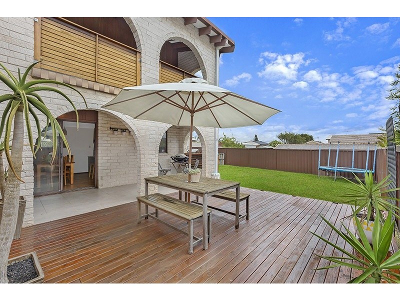11 Grandview Street, Shelly Beach NSW 2261