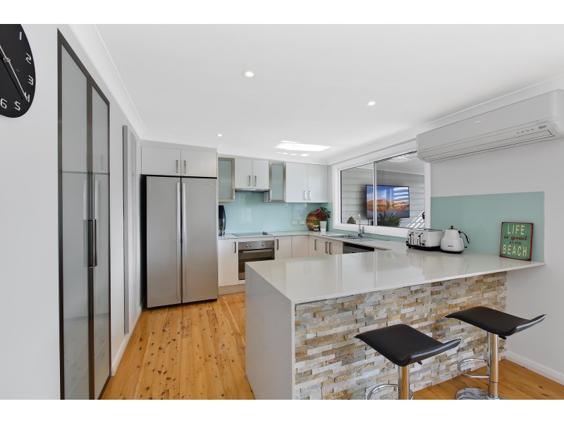 30 Bloomfield Street, Long Jetty NSW 2261