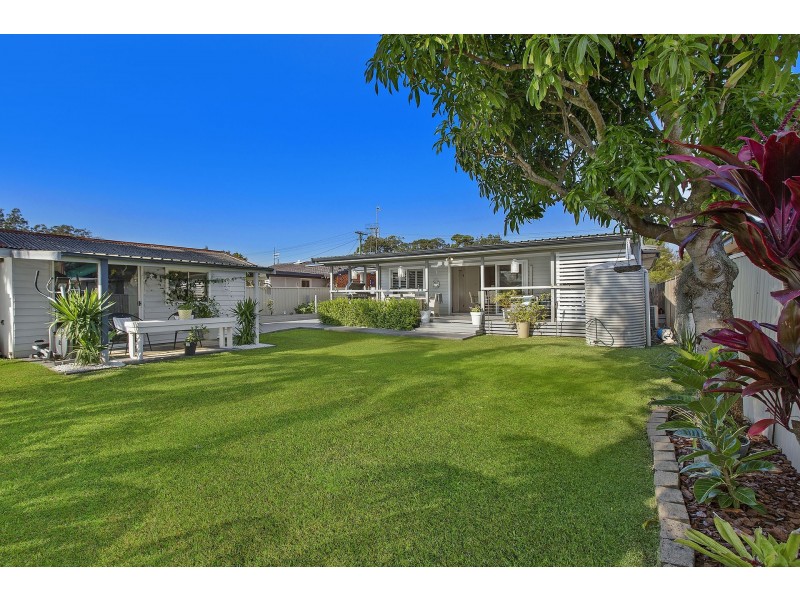 30 Bloomfield Street, Long Jetty NSW 2261