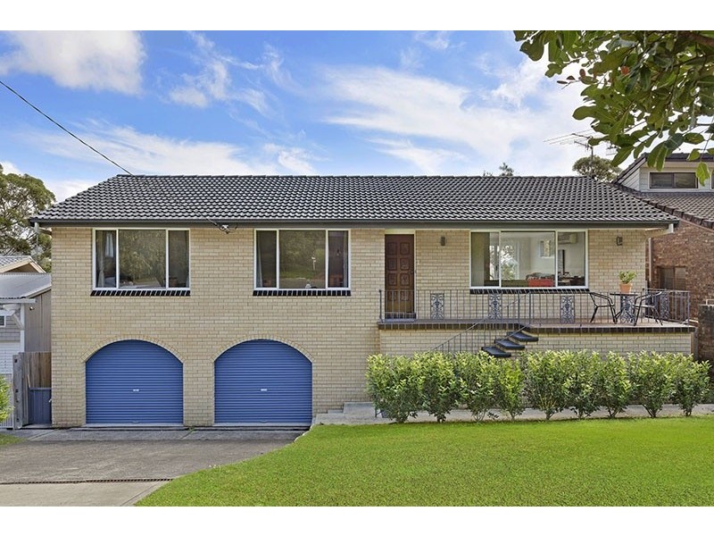 8 Pasadena Avenue, Bateau Bay NSW 2261