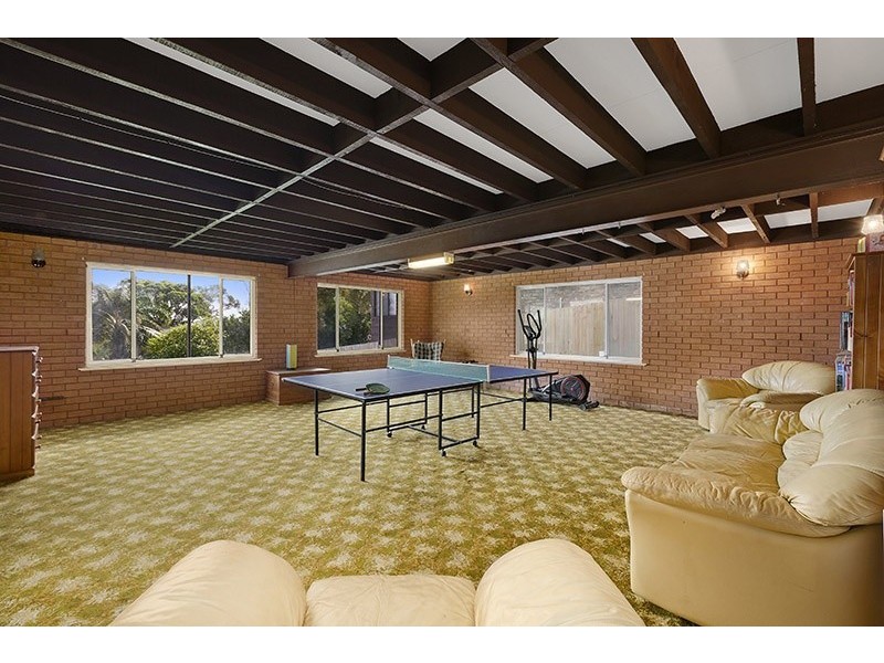 8 Pasadena Avenue, Bateau Bay NSW 2261