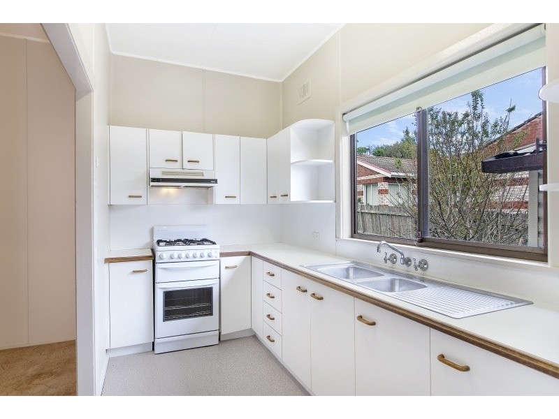 605 The Entrance Road, Bateau Bay NSW 2261