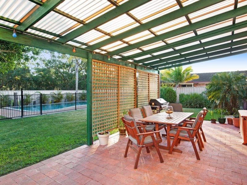 39 Sir Joseph Banks Drive, Bateau Bay NSW 2261