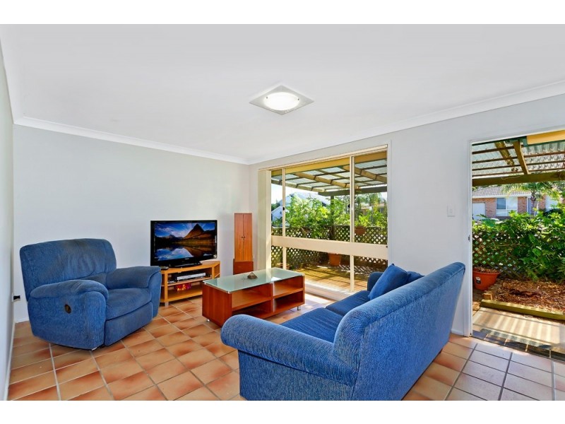 7 Morley Avenue, Bateau Bay NSW 2261