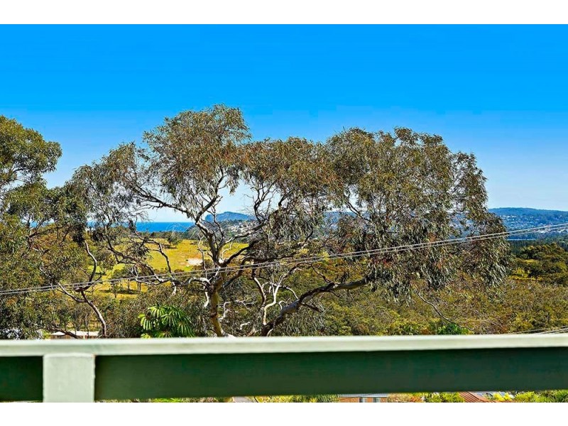 4 Valley View Road, Bateau Bay NSW 2261