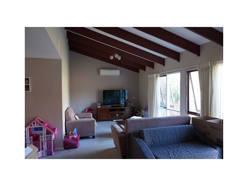 29 Waratah Street, Bateau Bay NSW 2261