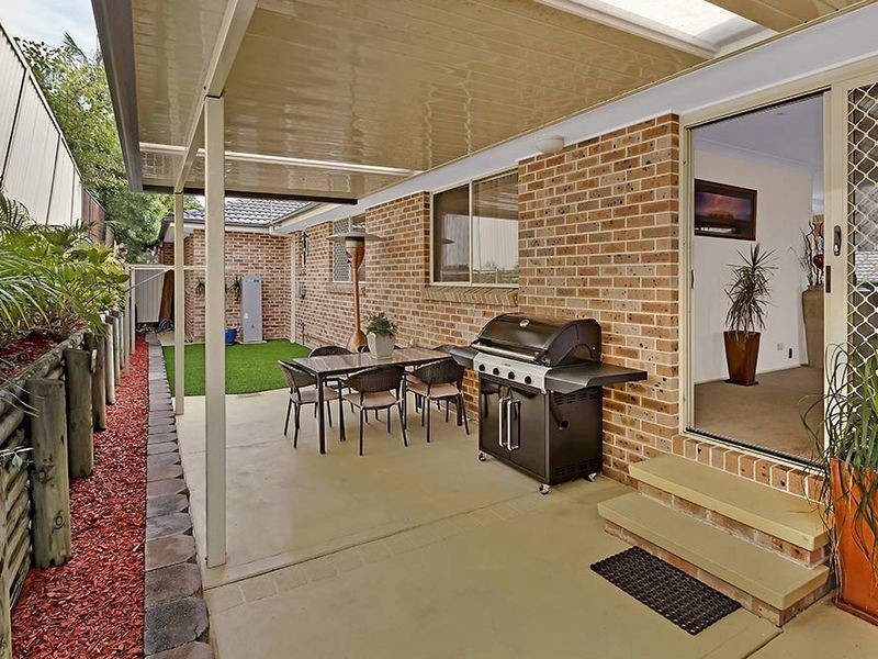 1/3 Mossman Avenue, Bateau Bay NSW 2261