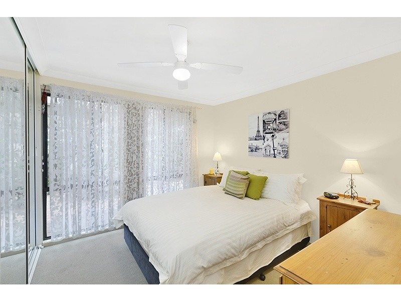 12 Jessica Street, Bateau Bay NSW 2261