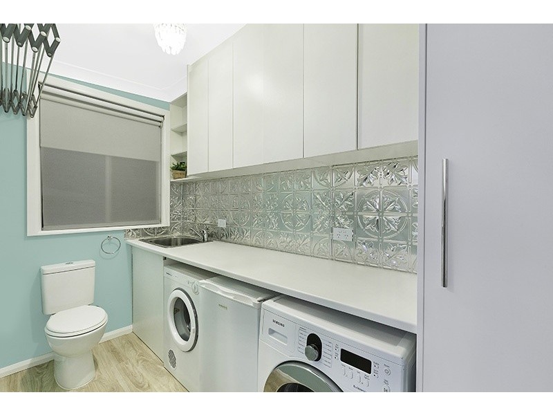 1a Lord Street, Shelly Beach NSW 2261