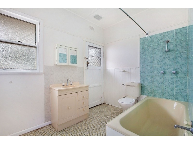 2/162 Wyong Road, Killarney Vale NSW 2261