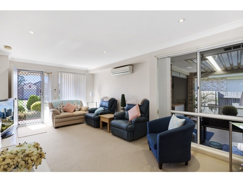 7 Belinda Close, Berkeley Vale NSW 2261