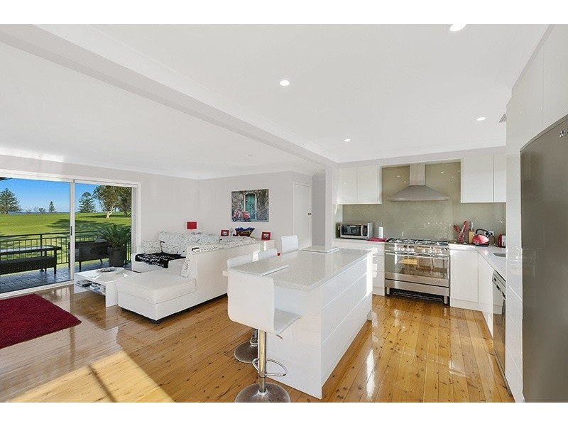 41 Waterview Street, Shelly Beach NSW 2261