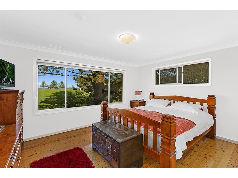 41 Waterview Street, Shelly Beach NSW 2261