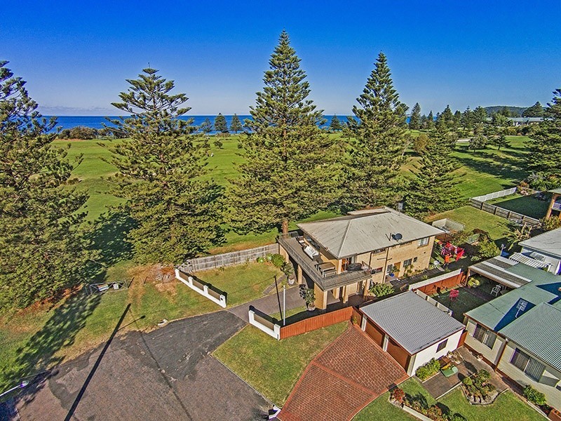 41 Waterview Street, Shelly Beach NSW 2261