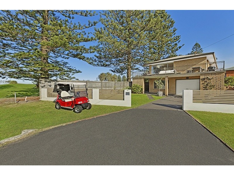 41 Waterview Street, Shelly Beach NSW 2261