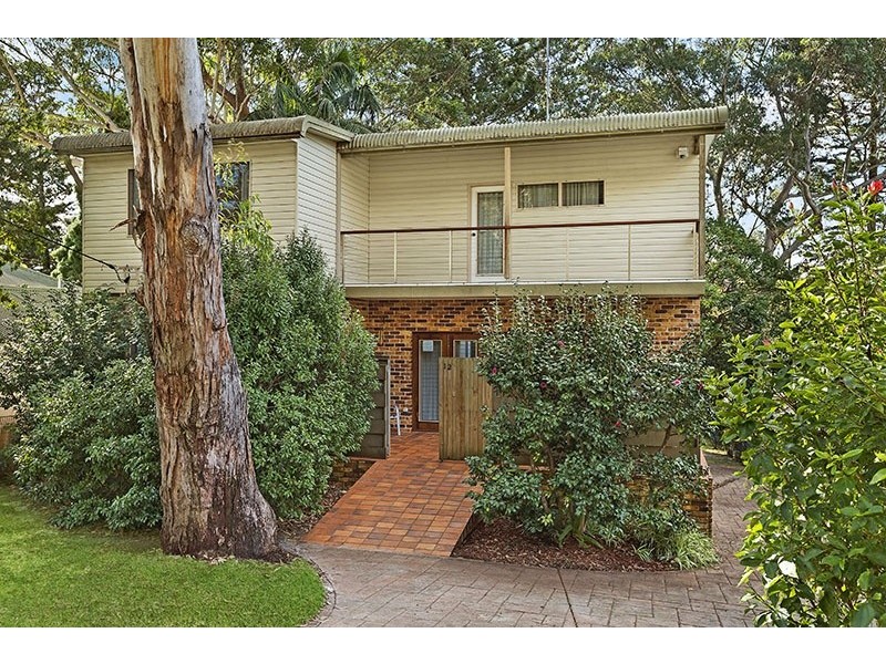 12 Norahview Street, Bateau Bay NSW 2261